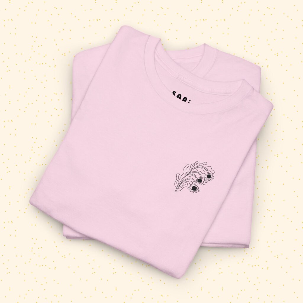 Playera de Algodón Flor Surrealista