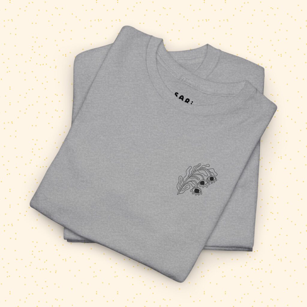 Playera de Algodón Flor Surrealista